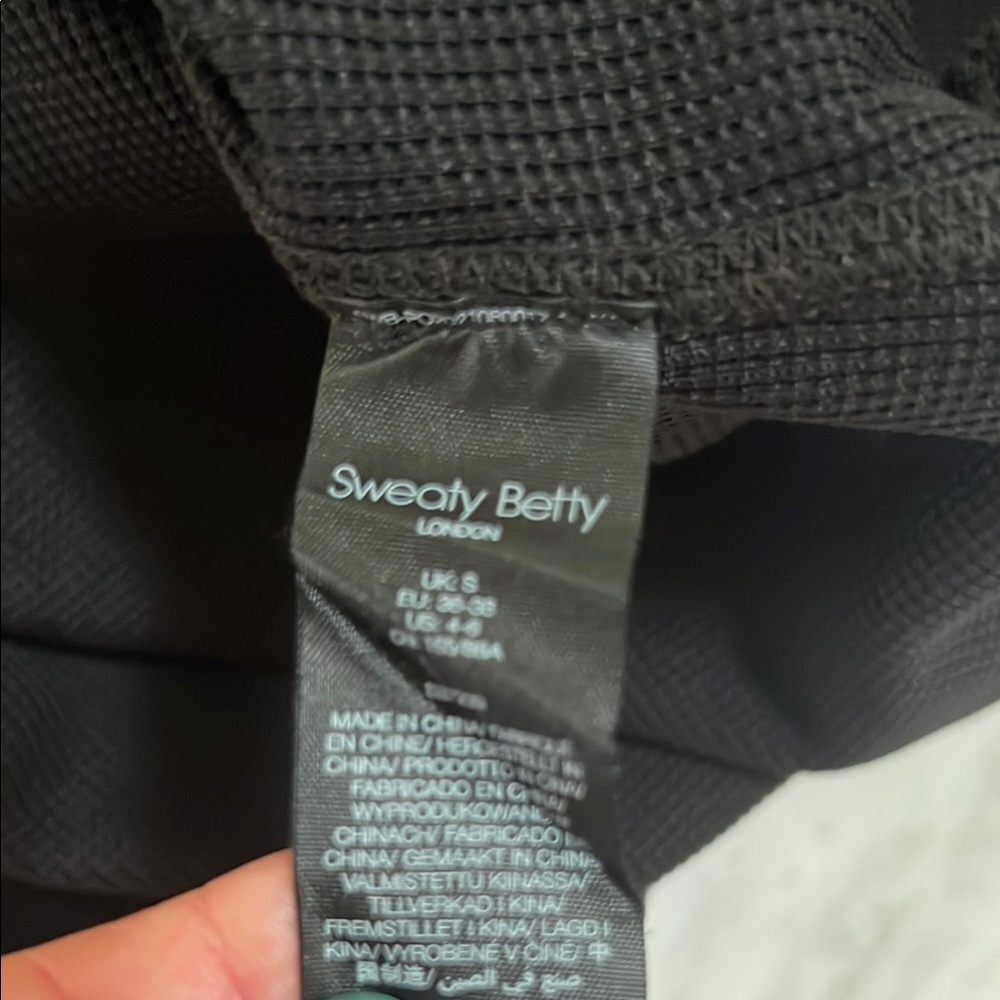 Halle Berry for Sweaty Betty Black Fitted Buttoned Bodysuit - Picture 7 of 8